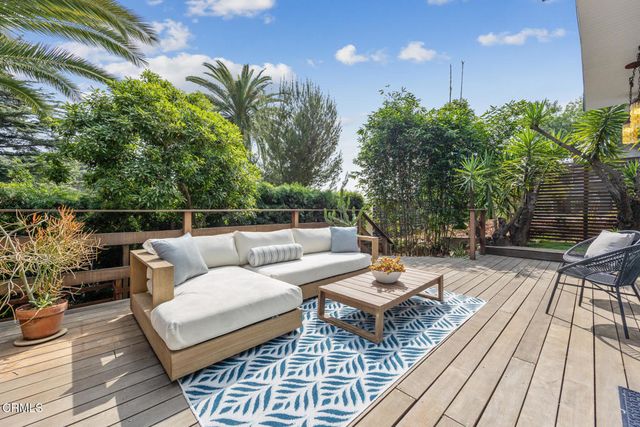 2116 Apex Avenue, Los Angeles, CA 90039