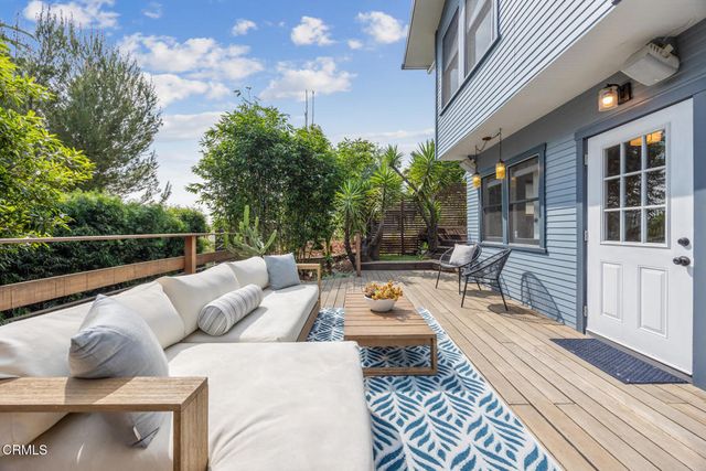 2116 Apex Avenue, Los Angeles, CA 90039