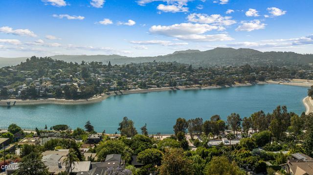 2116 Apex Avenue, Los Angeles, CA 90039