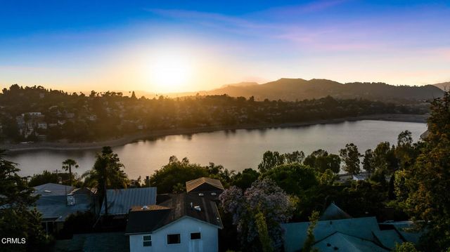 2116 Apex Avenue, Los Angeles, CA 90039