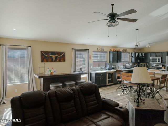 6101 S FOUR PEAKS Place, Chandler, AZ 85249