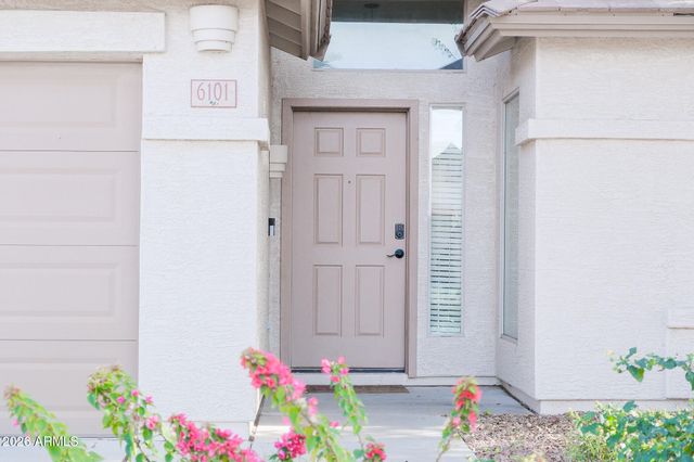 6101 S FOUR PEAKS Place, Chandler, AZ 85249