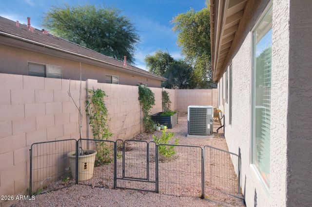 6101 S FOUR PEAKS Place, Chandler, AZ 85249