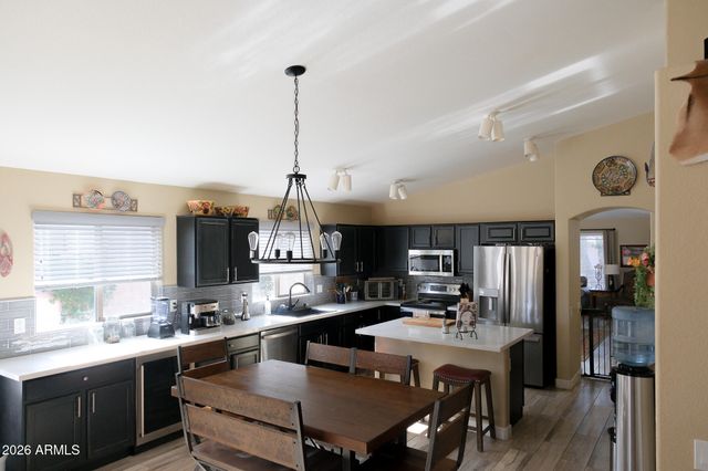 6101 S FOUR PEAKS Place, Chandler, AZ 85249