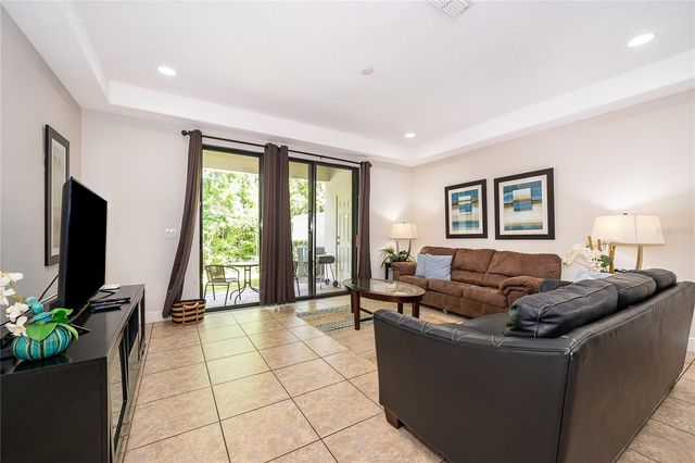 8213 ROSEVILLE BOULEVARD, Davenport, FL 33896