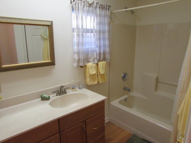 1570 6th Avenue, Vero Beach, FL 32960