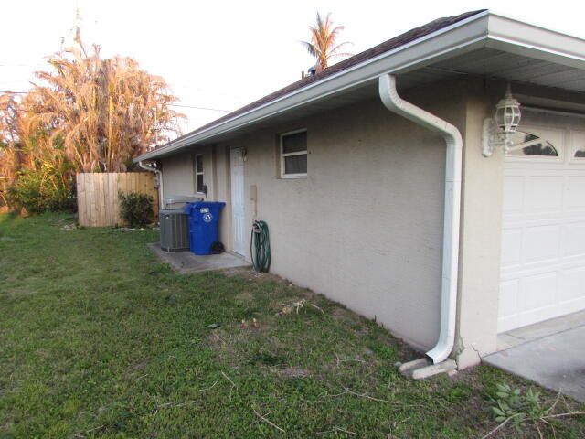 1570 6th Avenue, Vero Beach, FL 32960