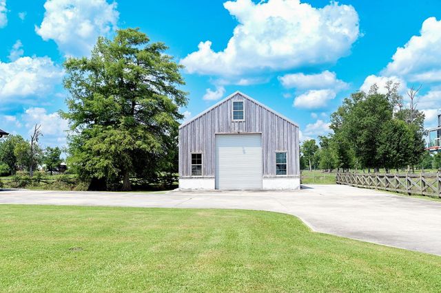 14414 La Hwy 3235, Cut Off, LA 70345