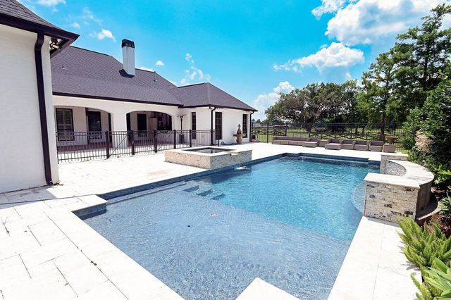 14414 La Hwy 3235, Cut Off, LA 70345