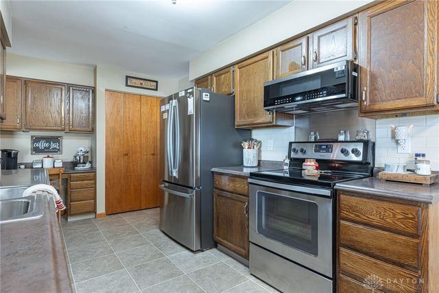 423 Westview Avenue, Trenton, OH 45067