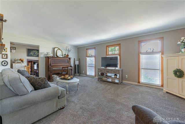 423 Westview Avenue, Trenton, OH 45067