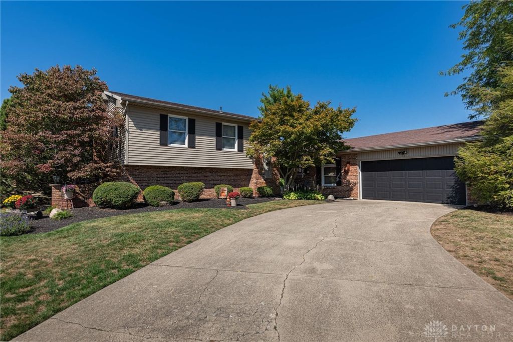 423 Westview Avenue, Trenton, OH 45067