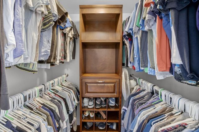 3000 NE 8th Terrace B4, Wilton Manors, FL 33334