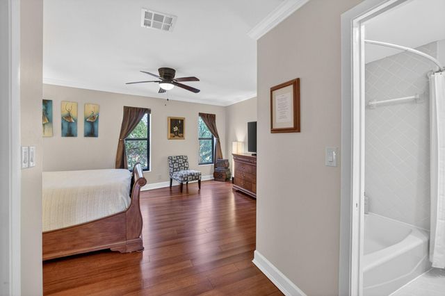 3000 NE 8th Terrace B4, Wilton Manors, FL 33334