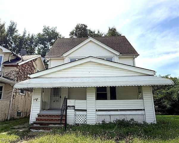 12516 Cornado Avenue, Cleveland, OH 44108