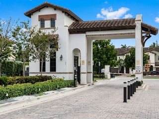 10620 NW 88th St 221, Doral, FL 33178