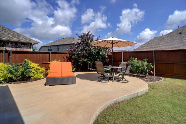 525 Overton Avenue, Celina, TX 75009