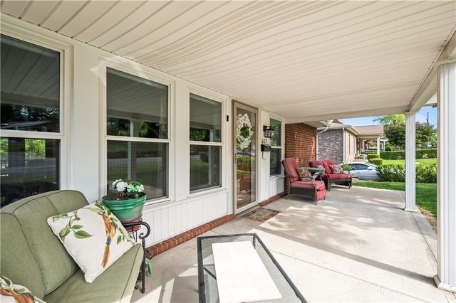 607 Greenleaf Dr, Monroeville, PA 15146