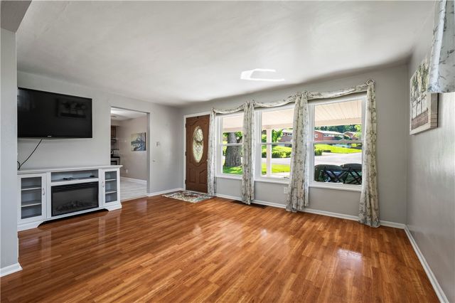 607 Greenleaf Dr, Monroeville, PA 15146