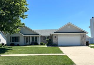 1602 Sunridge Drive, Bourbonnais, IL 60914