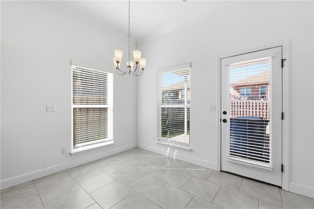 6011 Hoover Street, Bentonville, AR 72713