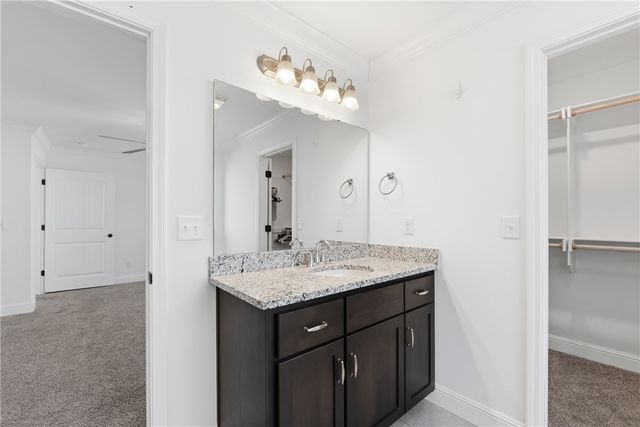 6011 Hoover Street, Bentonville, AR 72713