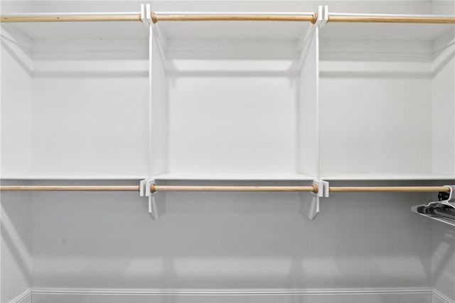 6011 Hoover Street, Bentonville, AR 72713