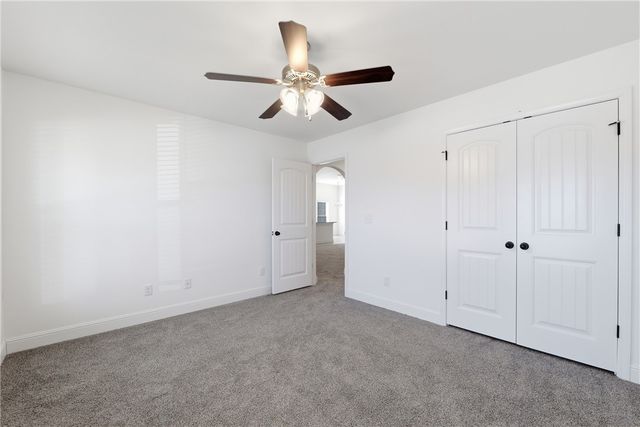 6011 Hoover Street, Bentonville, AR 72713