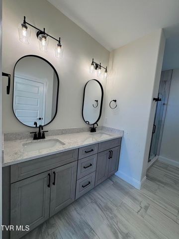 1160 Hawley Road, Blountville, TN 37617