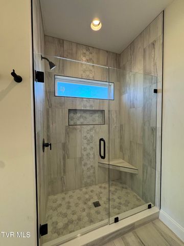 1160 Hawley Road, Blountville, TN 37617