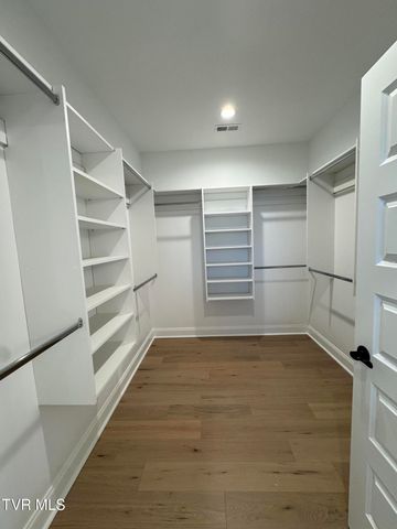 1160 Hawley Road, Blountville, TN 37617