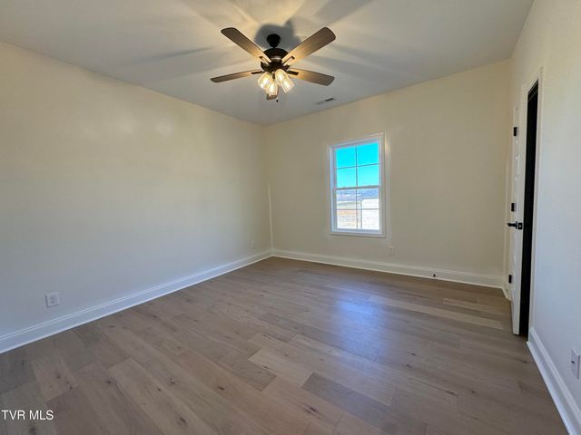 1160 Hawley Road, Blountville, TN 37617