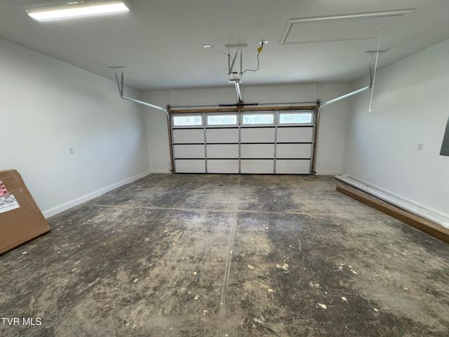 1160 Hawley Road, Blountville, TN 37617