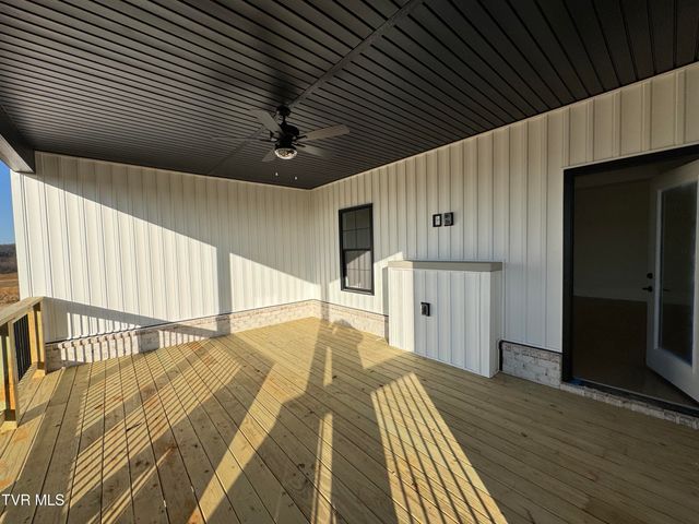 1160 Hawley Road, Blountville, TN 37617