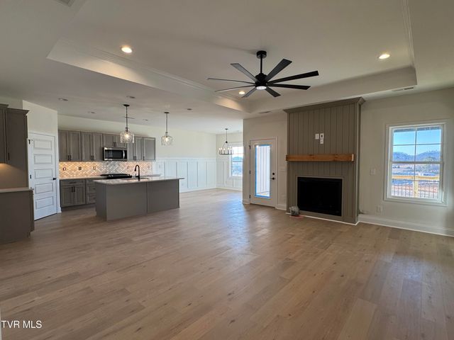 1160 Hawley Road, Blountville, TN 37617