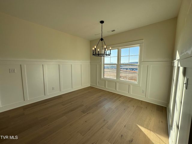 1160 Hawley Road, Blountville, TN 37617