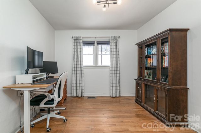 110 Shelton Street, Waynesville, NC 28786