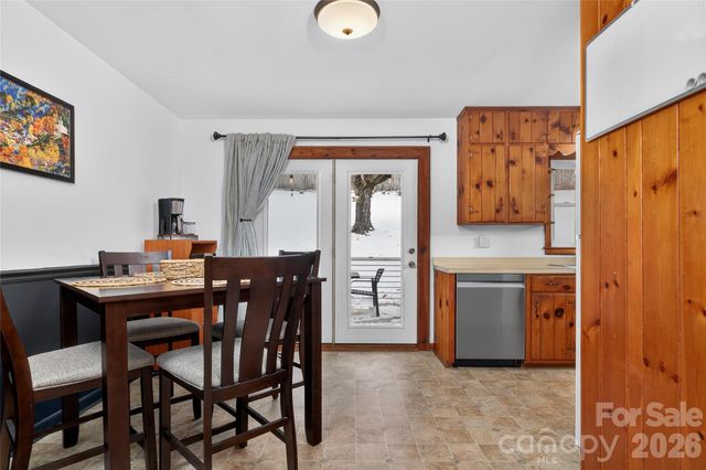 110 Shelton Street, Waynesville, NC 28786