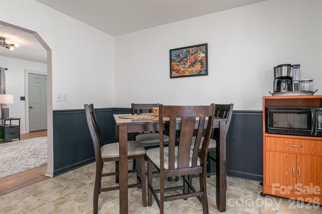 110 Shelton Street, Waynesville, NC 28786