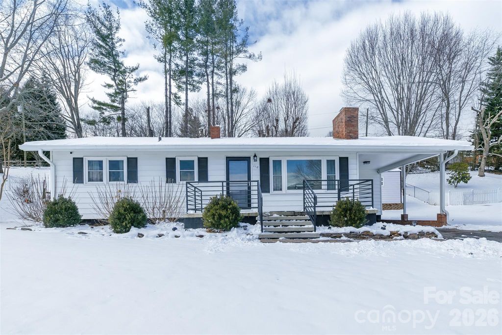 110 Shelton Street, Waynesville, NC 28786