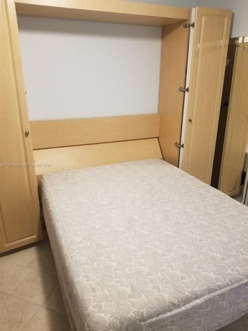 2500 Parkview Dr 2517, Hallandale Beach, FL 33009