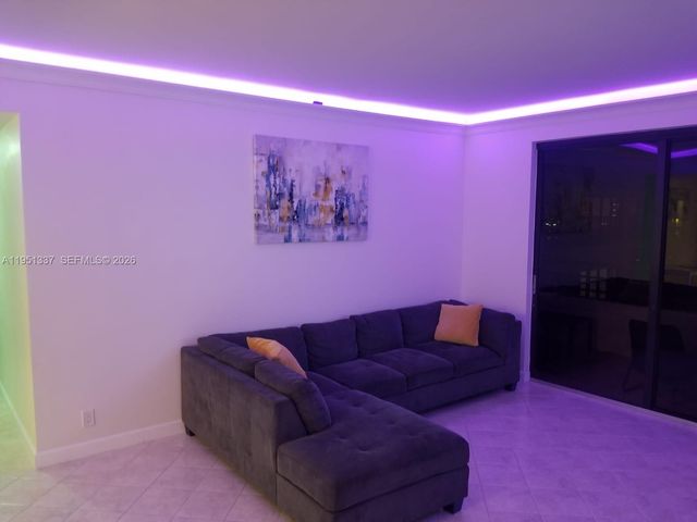 2500 Parkview Dr 2517, Hallandale Beach, FL 33009