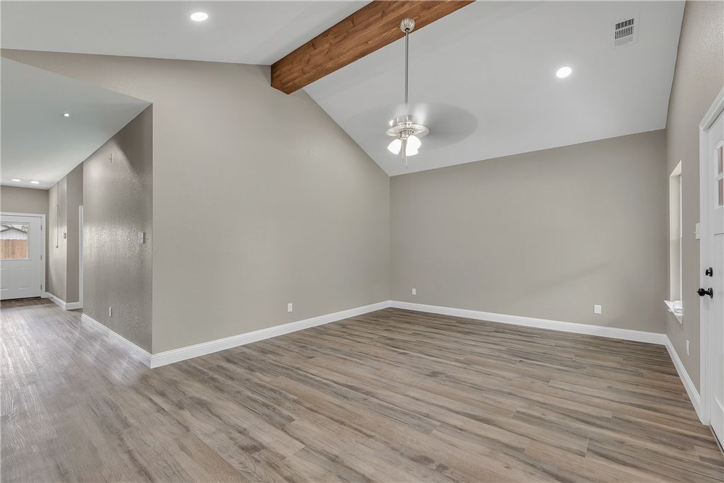 905A West Virginia Street, Navasota, TX 77868 — photo 4