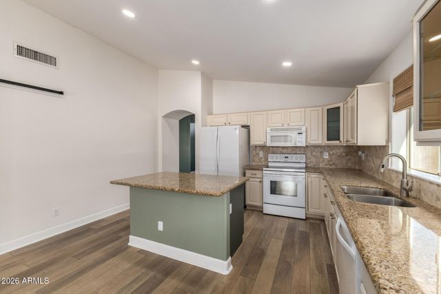 6710 S FOUR PEAKS Place, Chandler, AZ 85249