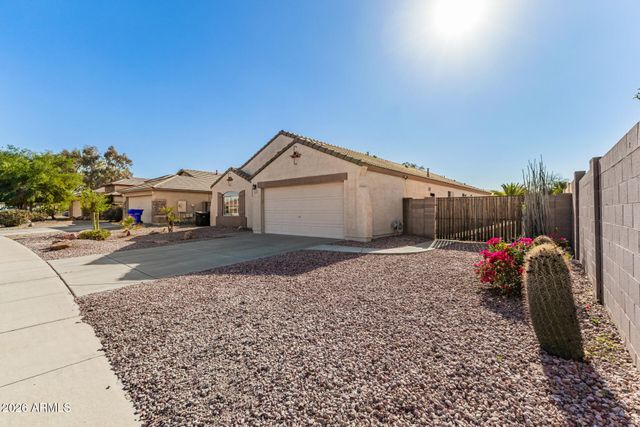 6710 S FOUR PEAKS Place, Chandler, AZ 85249