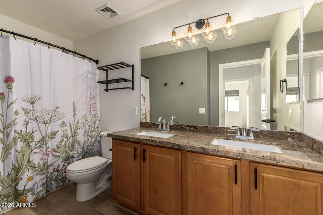 6710 S FOUR PEAKS Place, Chandler, AZ 85249