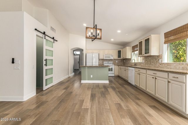 6710 S FOUR PEAKS Place, Chandler, AZ 85249