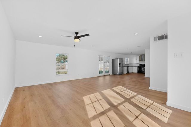 2321 Blyth Drive, Dallas, TX 75228