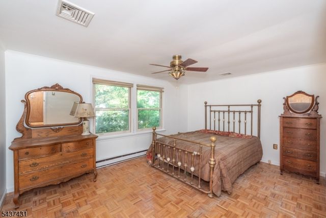 20 Wanaque Rd, West Milford Twp., NJ 07421