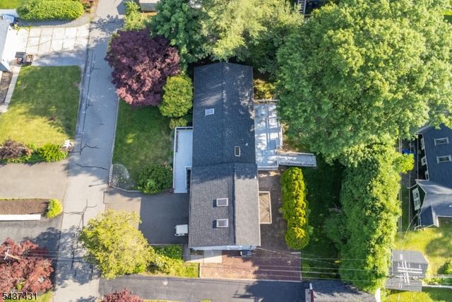 20 Wanaque Rd, West Milford Twp., NJ 07421